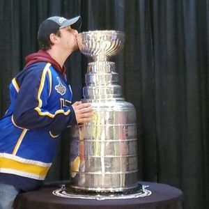 Meet your Posher, Zach